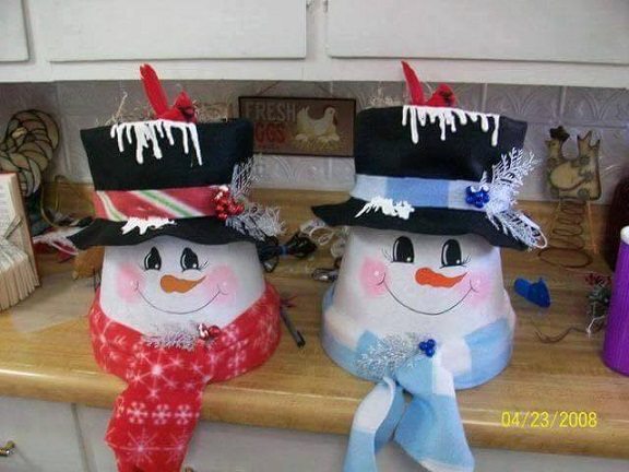 snowmen-terracotta-pot-decorations