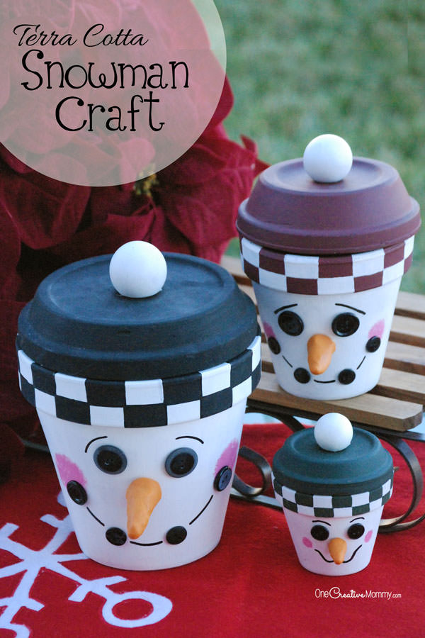 Snow or no snow, bring a little Winter cheer to your home this Christmas with an adorable DIY Snowman Family! {OneCreativeMommy.com} #ChristmasDecor #SnowmanCraft #terracotta