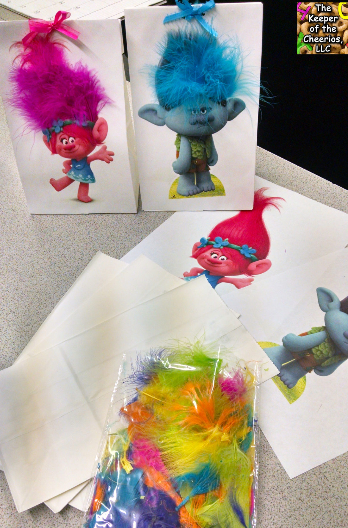 troll-party-favor-bags-3