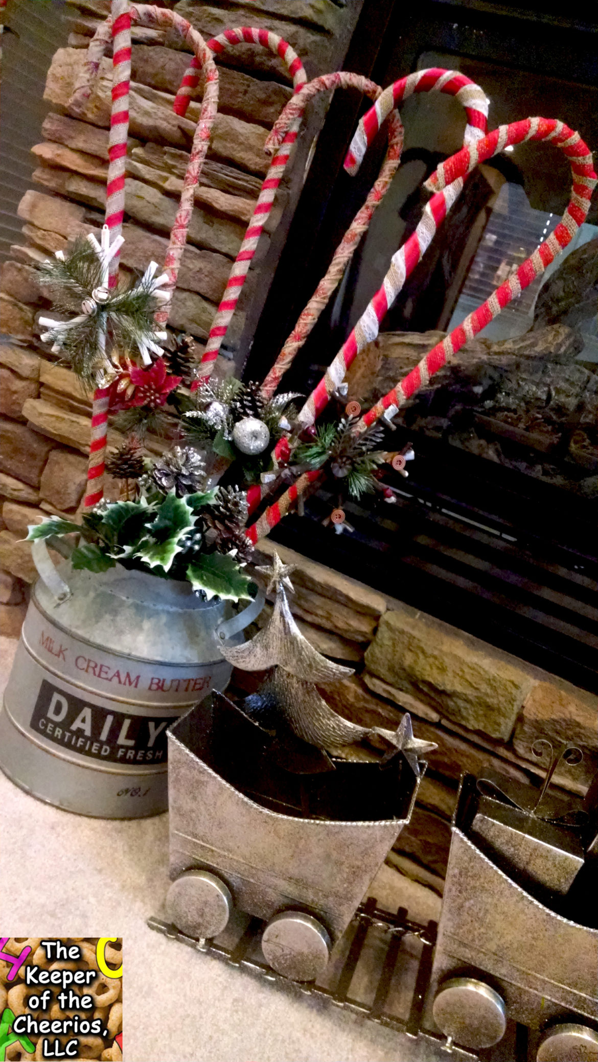 burlap-wrapped-candy-canes-12