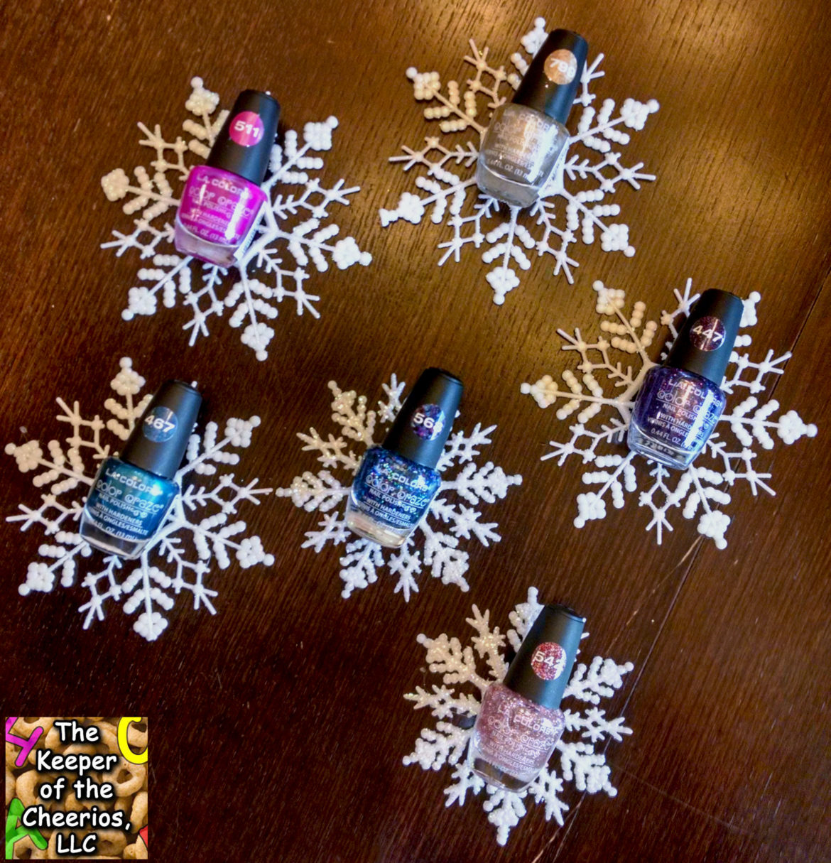 stocking-stuffer-snowflake-gift-2