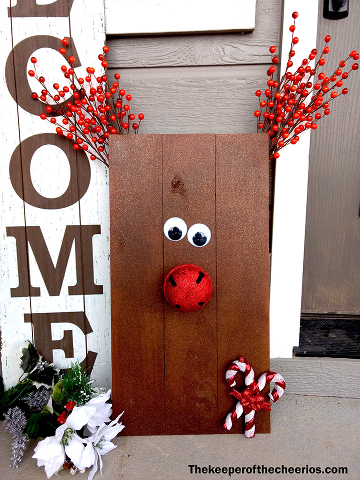 Christmas Wood Pallets  The Keeper of the Cheerios