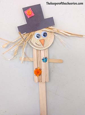 Scarecrow Popsicle Stick craft sm