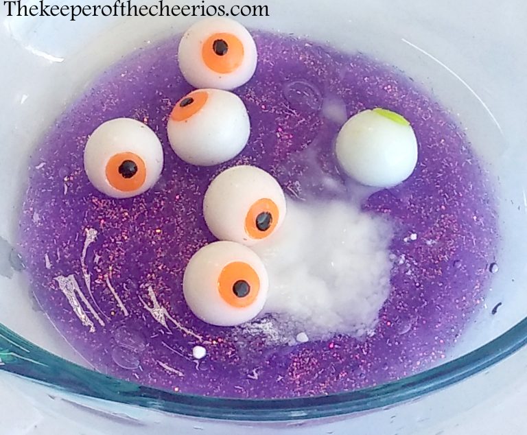 Halloween Eyeball Slime - The Keeper of the Cheerios