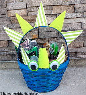 dinosaur easter basket smmm