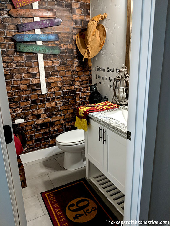 Harry Potter Bathroom - The Keeper of the Cheerios