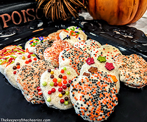 fall caramel pretzel cookies smm