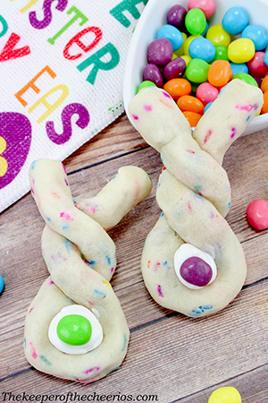 Bunny Butt Sugar Cookies smm