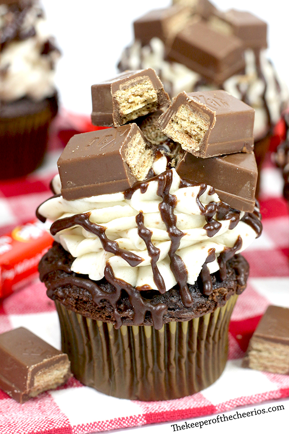 Kit Kat Cupcakes - Crumbs and Corkscrews