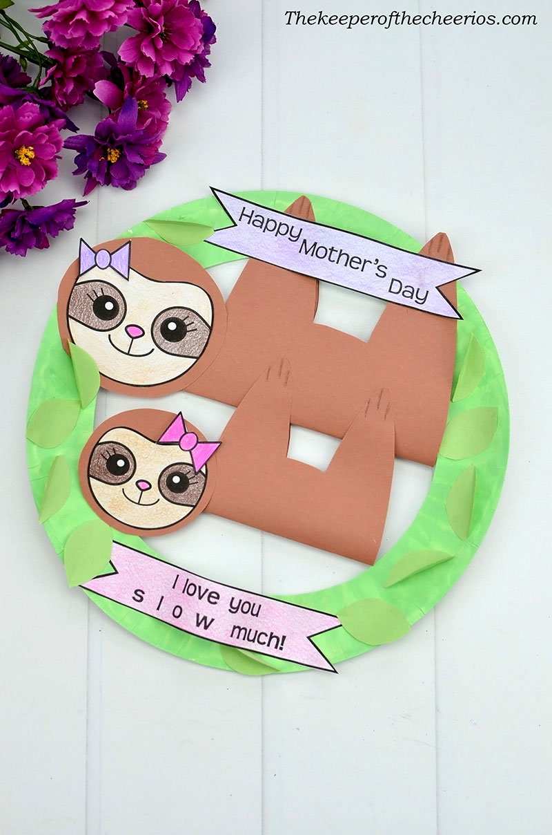 mothers-day-sloth-wreath-16
