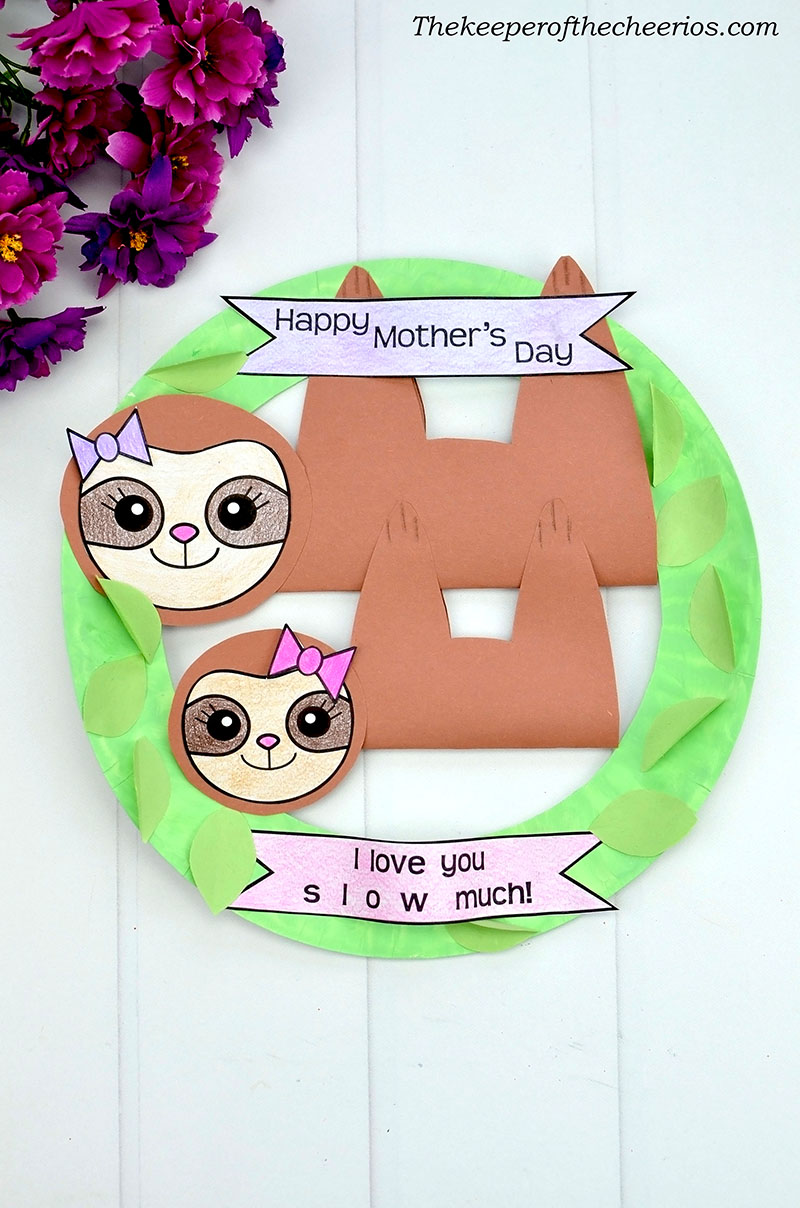 mothers-day-sloth-wreath-18