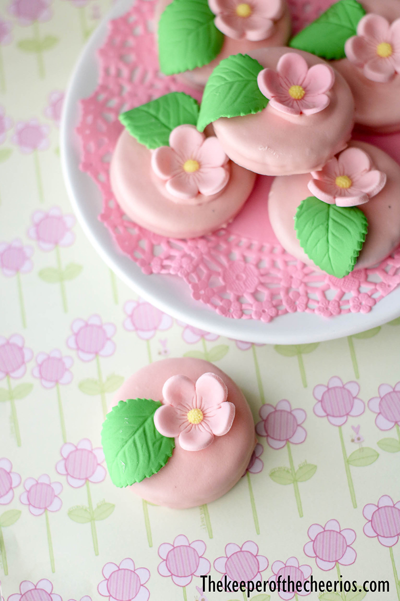 Mother’s-Day-Decorated-Oreos4