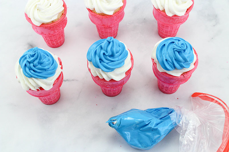 patriotic-ice-cream-cupcakes-3