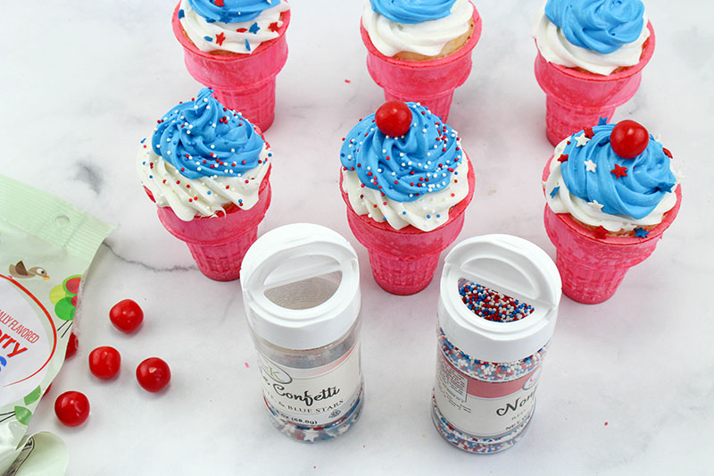 patriotic-ice-cream-cupcakes-4