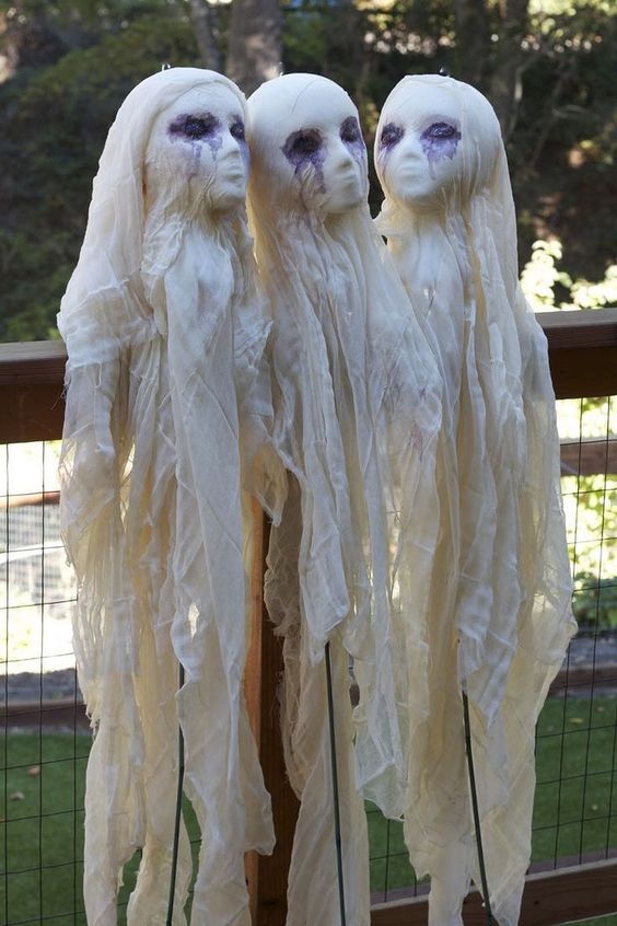 Halloween and Fall Tomato Cage Decorations - The Keeper of the Cheerios