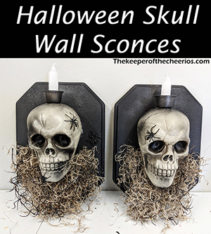 halloween-skull-wall-sconces-smmm