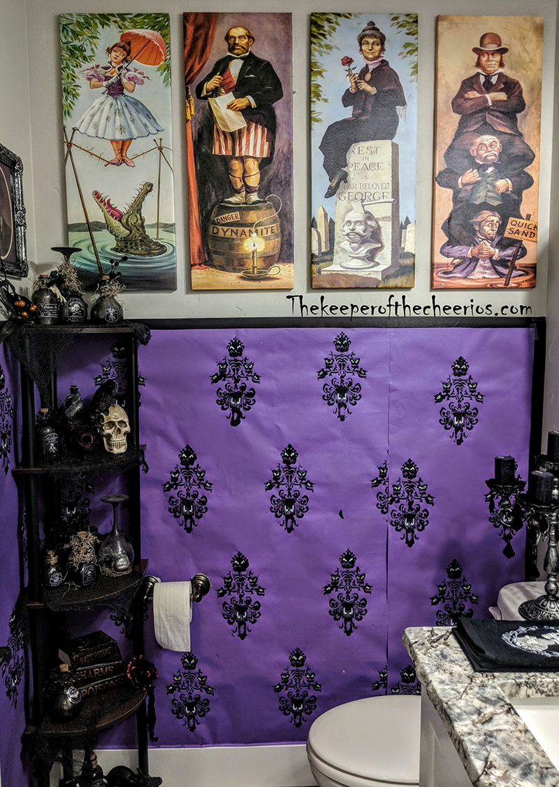 haunted-mansion-bathroom