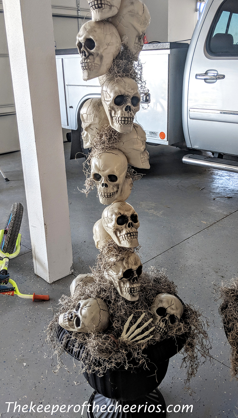 skull-entry-way-pots-7-1