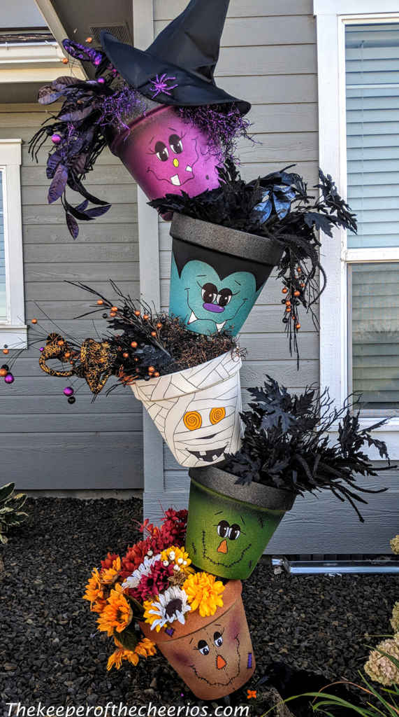 Halloween Topsy Turvy Pots - DIY Halloween Decorations