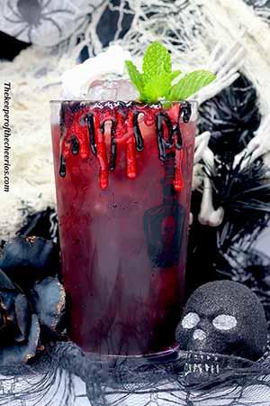 Vampire-Blood-Cocktail-smmm