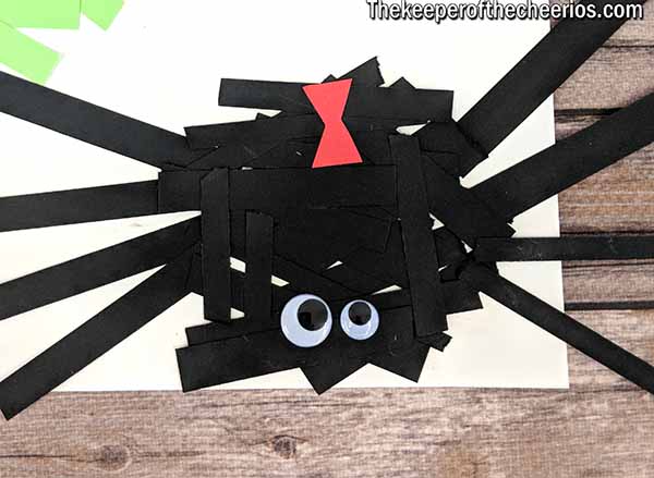 Halloween Scrap Paper Craft - The Keeper of the Cheerios