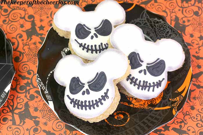 Nightmare-before-christmas-rice-krispies-4