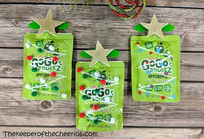 applesauce-packet-christmas-tree-3