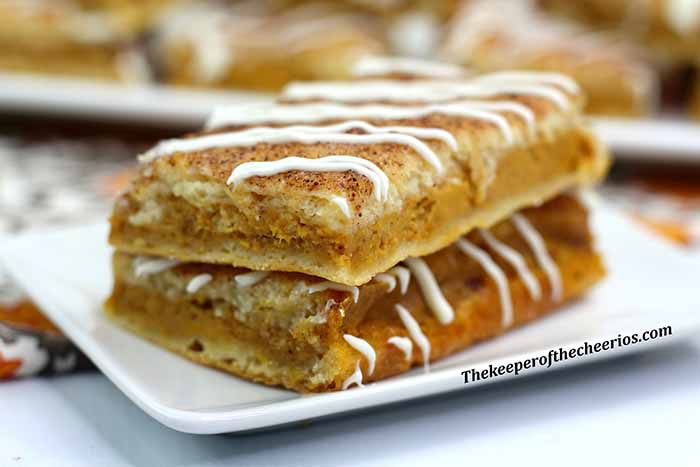 pumpkin-churro-cheesecake-bars-2