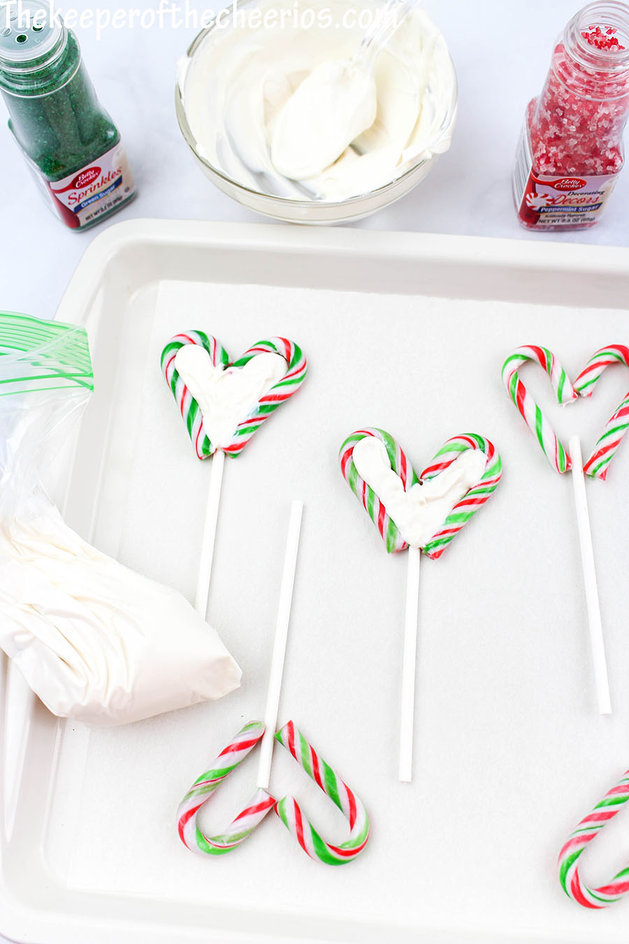 candy-cane-hearts-2