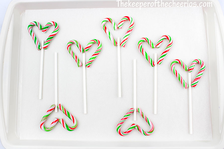 candy-cane-hearts-3