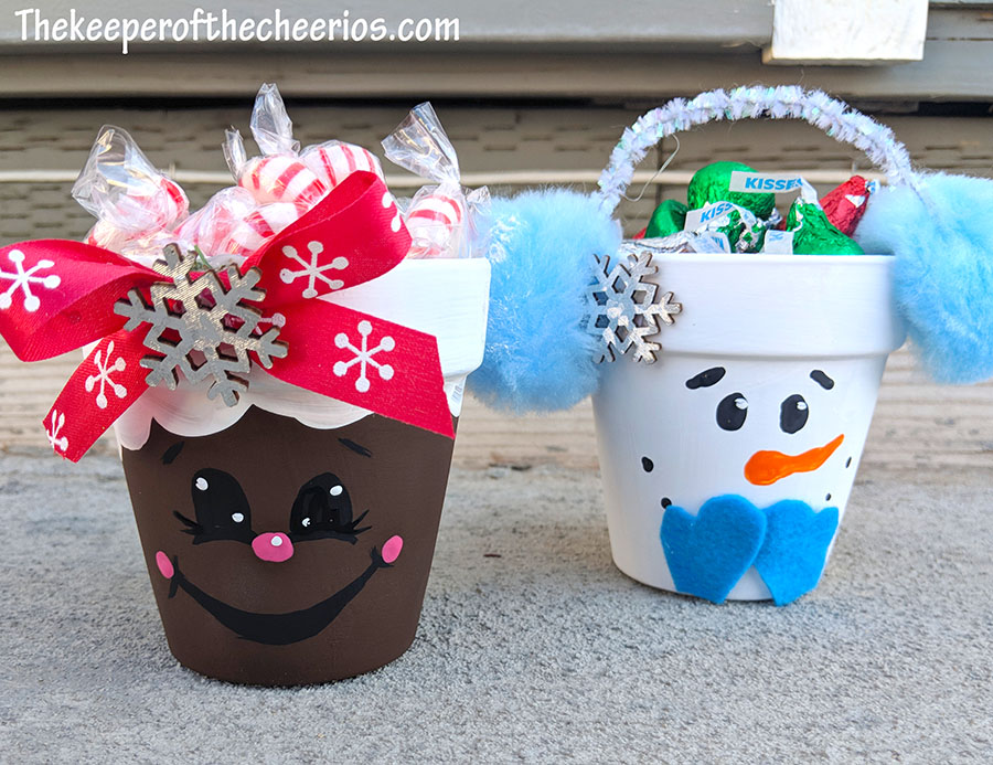 mini-clay-pot-Christmas-candy-jars