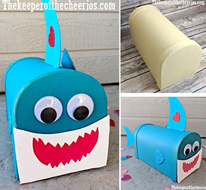 baby-shark-valentines-day-mail-box-smmm