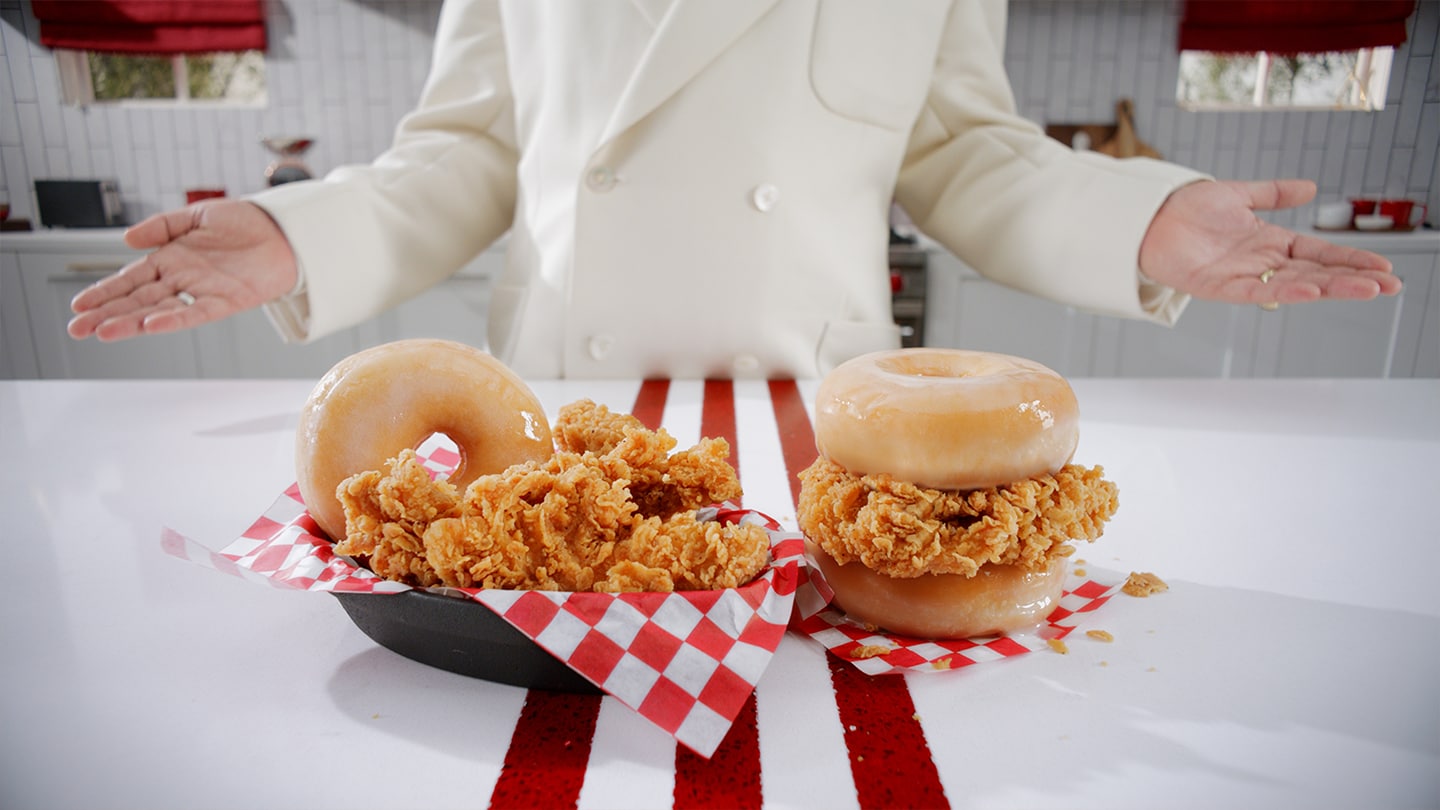 fried-chicken-an-ddonut-sandwich-3