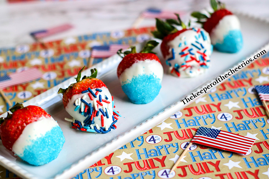 Patriotic-Dipped-Strawberries-final-5