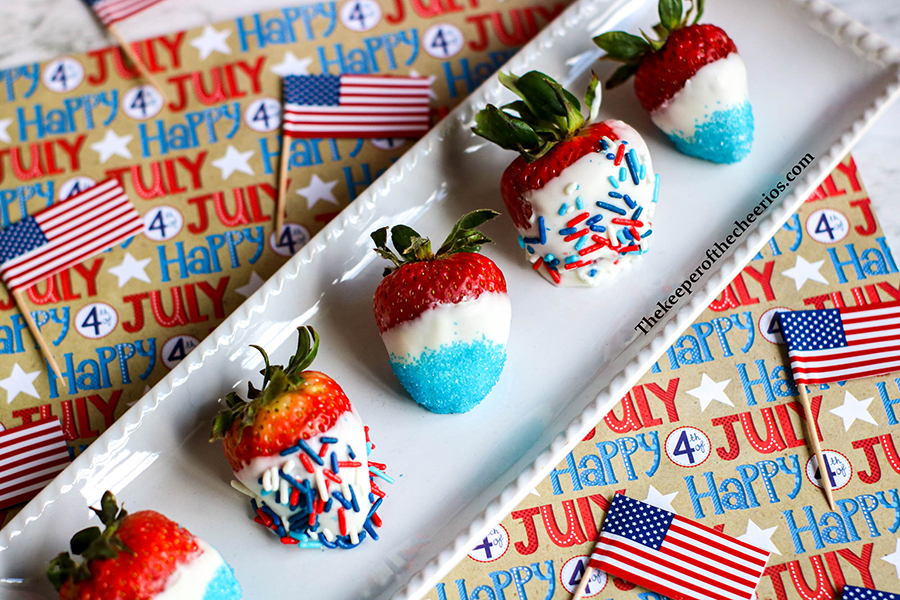 Patriotic-Dipped-Strawberries-final-6