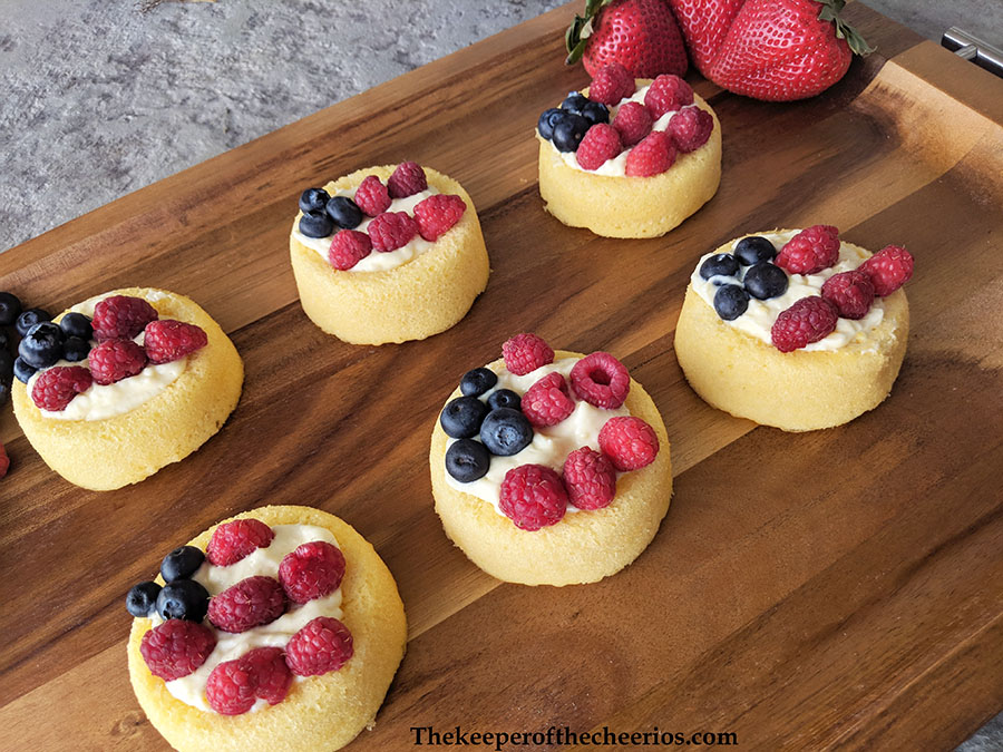 patriotic-cream-cheese-fruit-tart-4