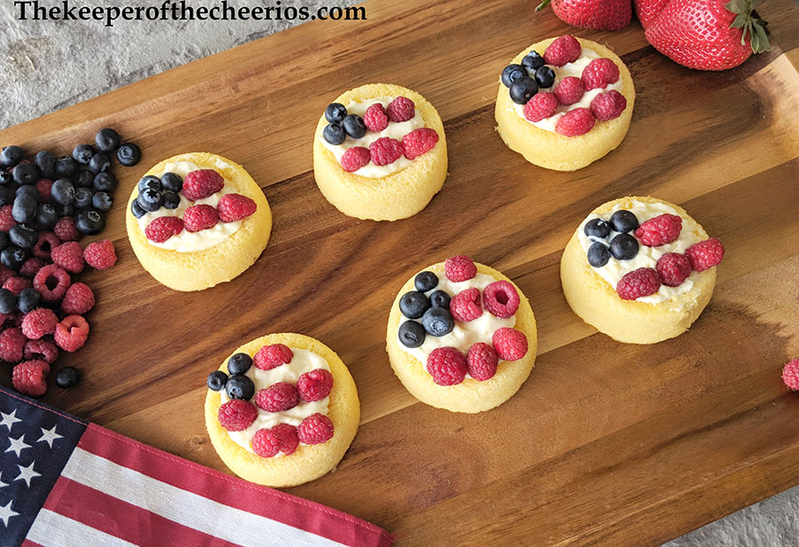 patriotic-cream-cheese-fruit-tart-5