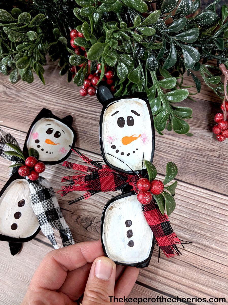 snowman-sunglasses-ornament-4