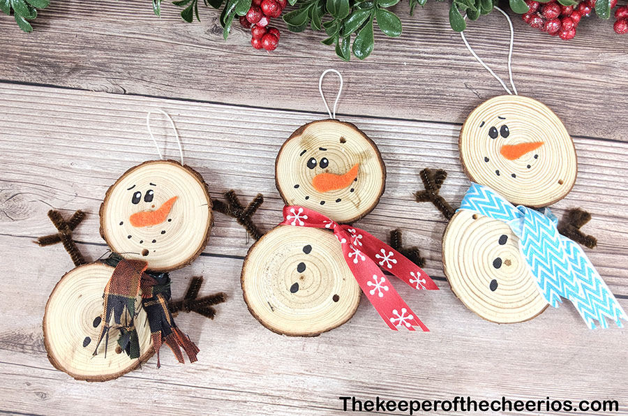 wood-slice-snowmen-8