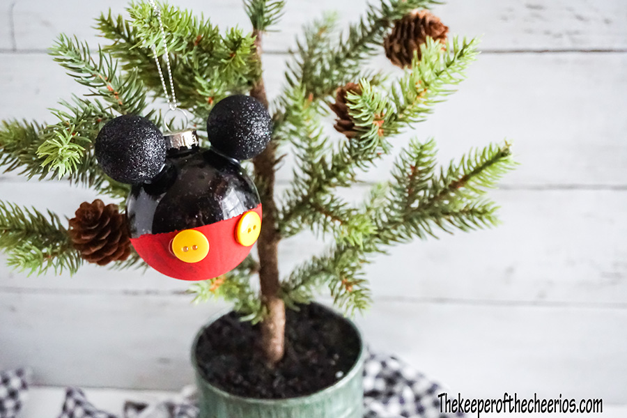 Mickey-ornament-11