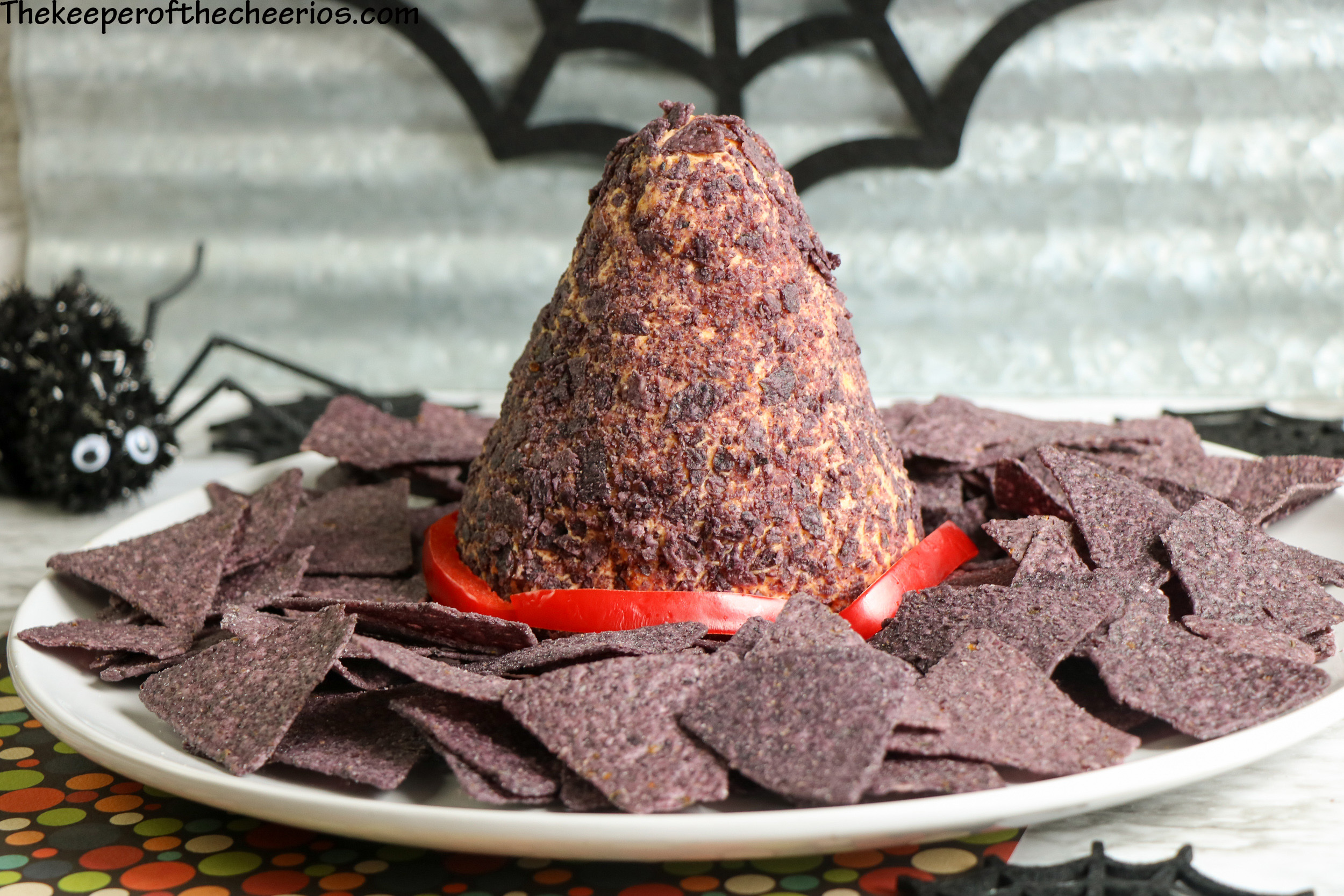 witch-hat-cheeseball-6
