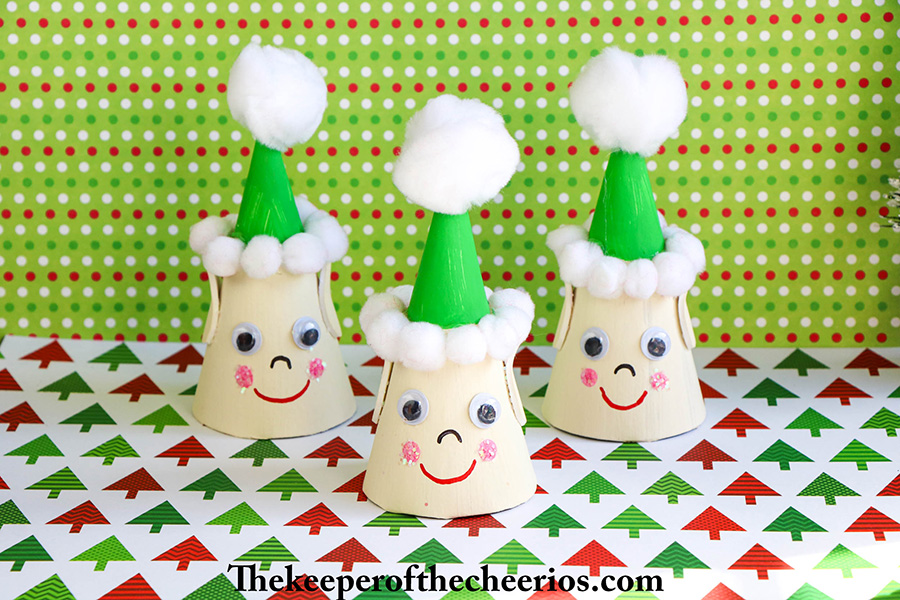 Elf-Cardboard-Cones-xmas-11