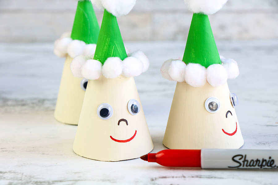 Elf-Cardboard-Cones-xmas-6