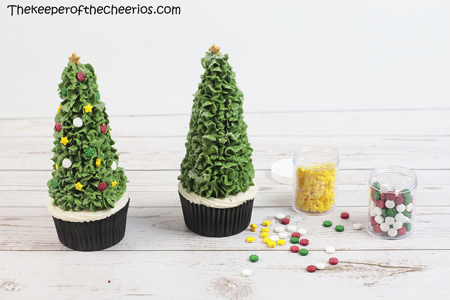 christmas-tree-cone-cupcakes-2