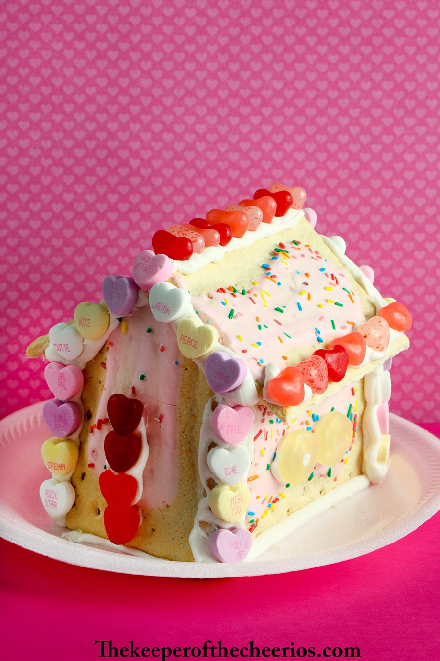 Valentines-Day-Pop-Tart-Houses-10