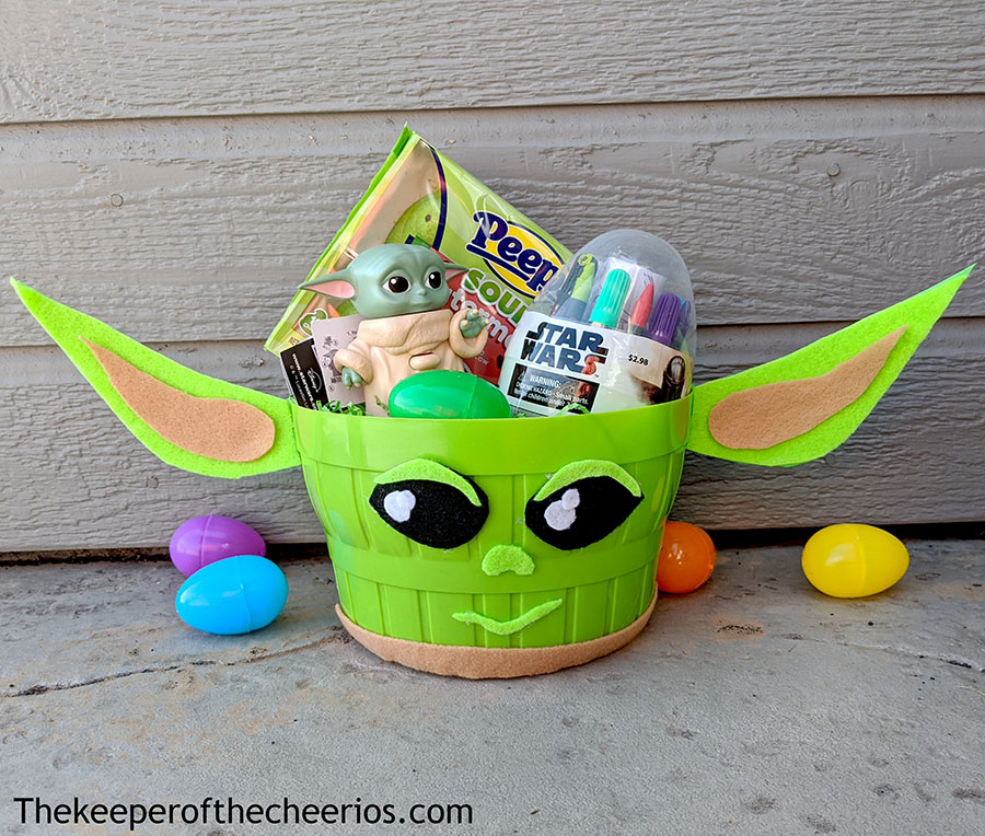 baby-yoda-easter-basket-7