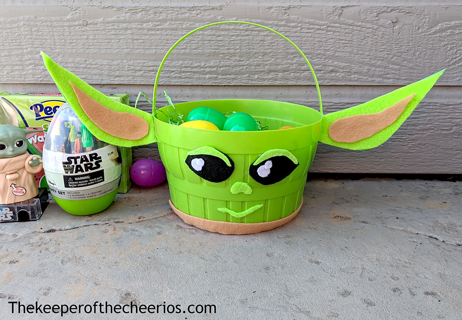 baby-yoda-easter-basket-8