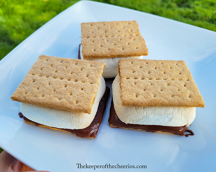 air-fryer-smores-8