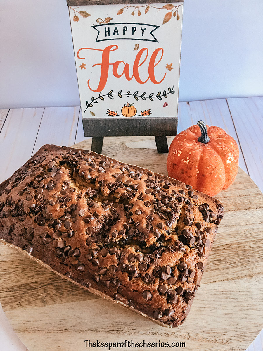 Pumpkin-Chocolate-Chip-Bread-2