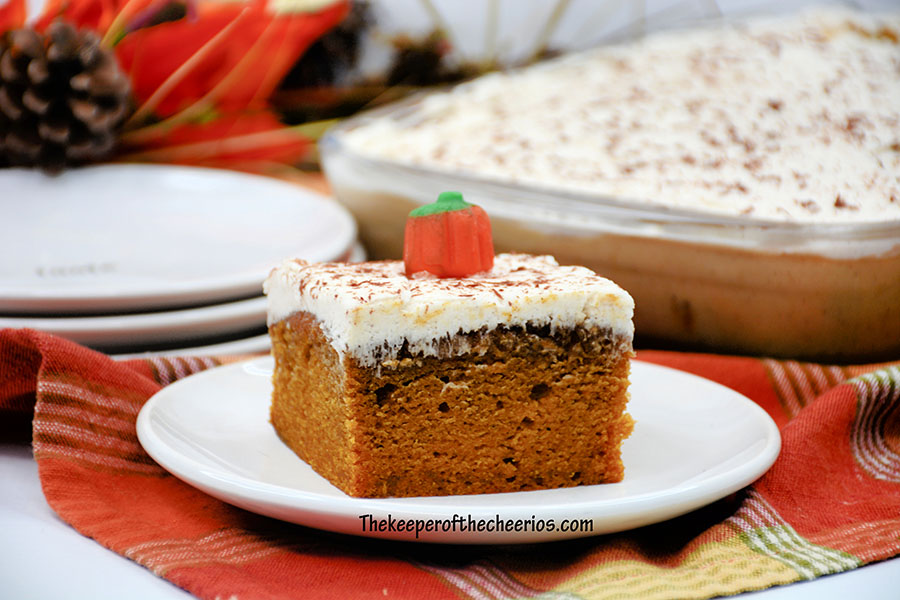 pumpkin-sheet-cake-4